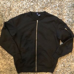 Men’s black bomber jacket